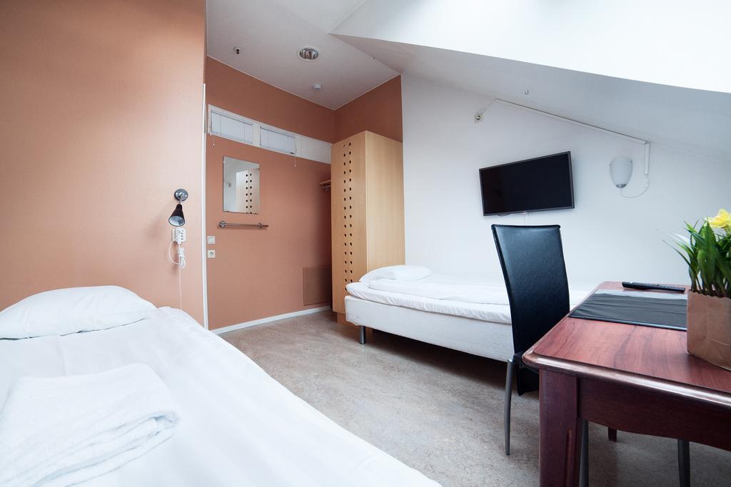 Pronova Hotell & Vandrarhem Norrkoping Room photo